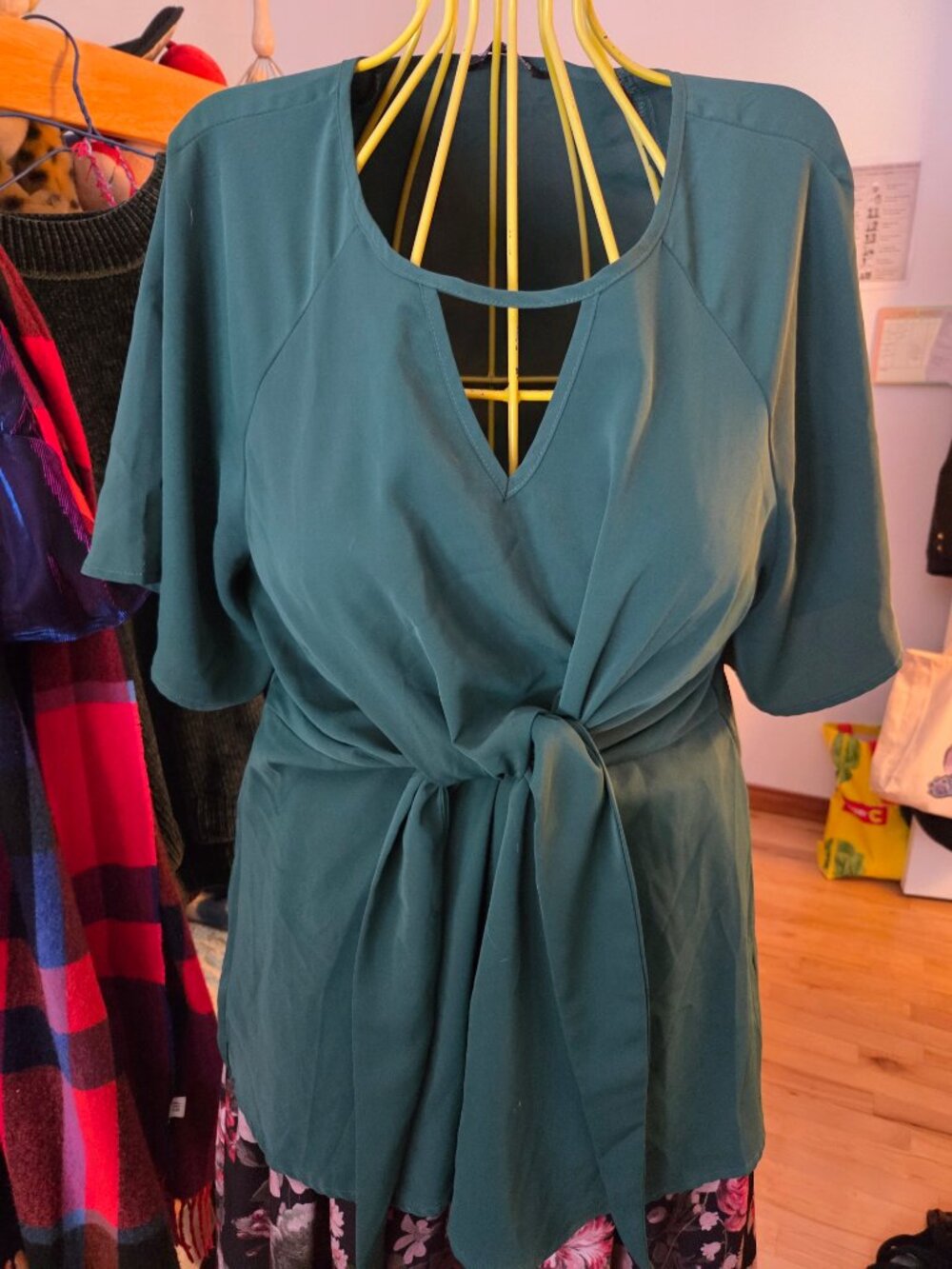 BLOOMCHIC top, US 10, emerald dark green